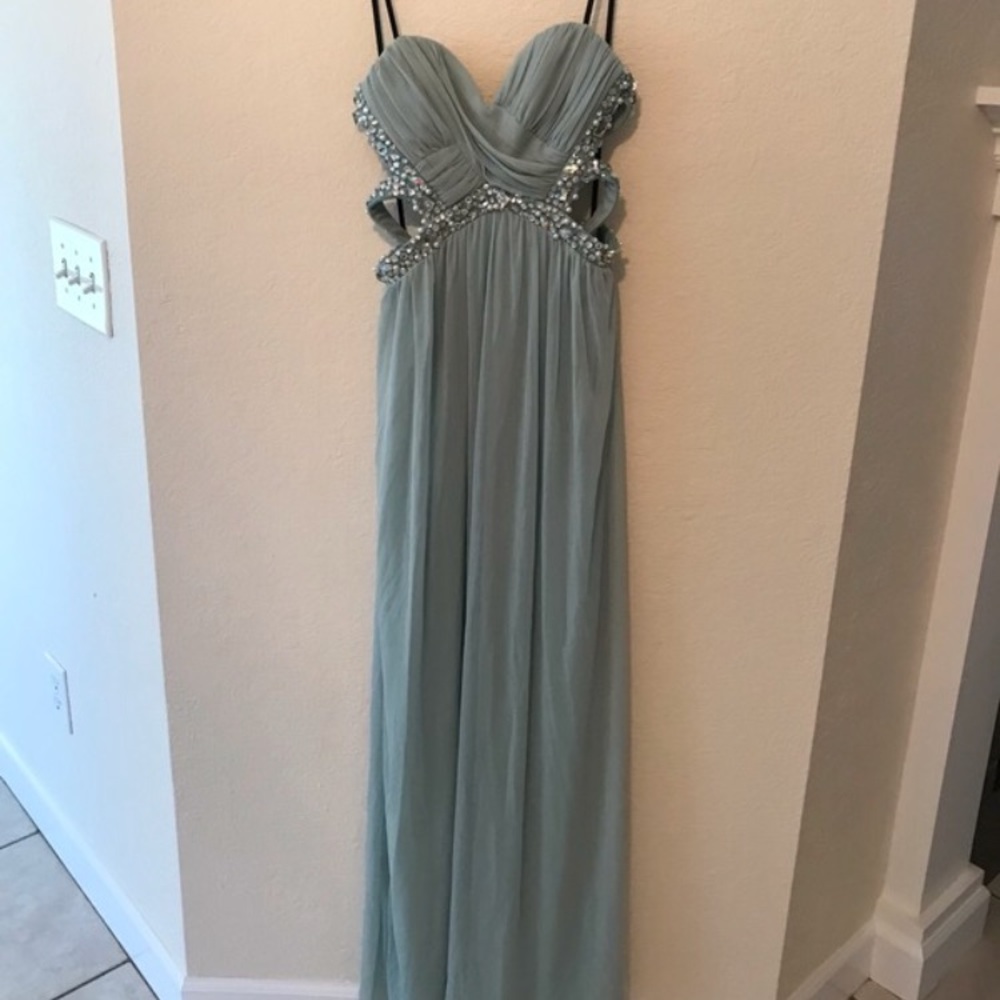 Strapless Prom Dress w Beads!